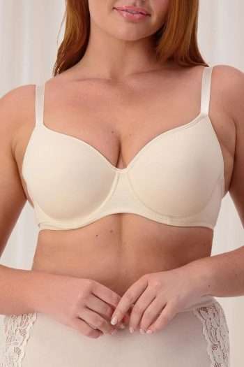 Triumph Gorgeous Luxury T-Shirt Bra, Teint, Front View