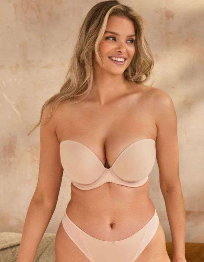 Strapless Bras for Heavy Busts