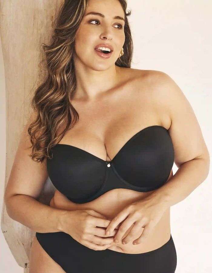 Strapless Bras for Large Busts