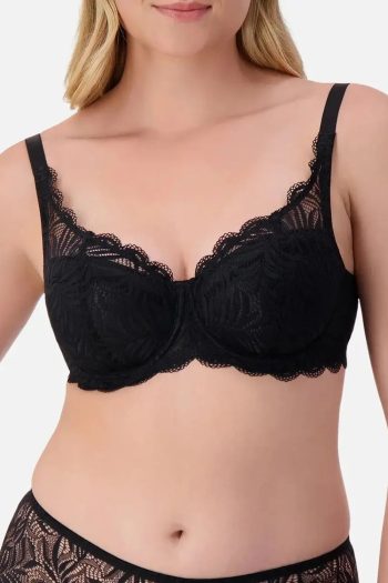 Triumph Essential Lace Balconette Padded Bra, Black, Front View