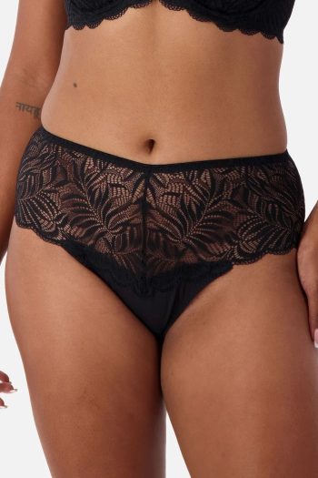 Triumph Essential Lace Maxi Brief, Black, Front View